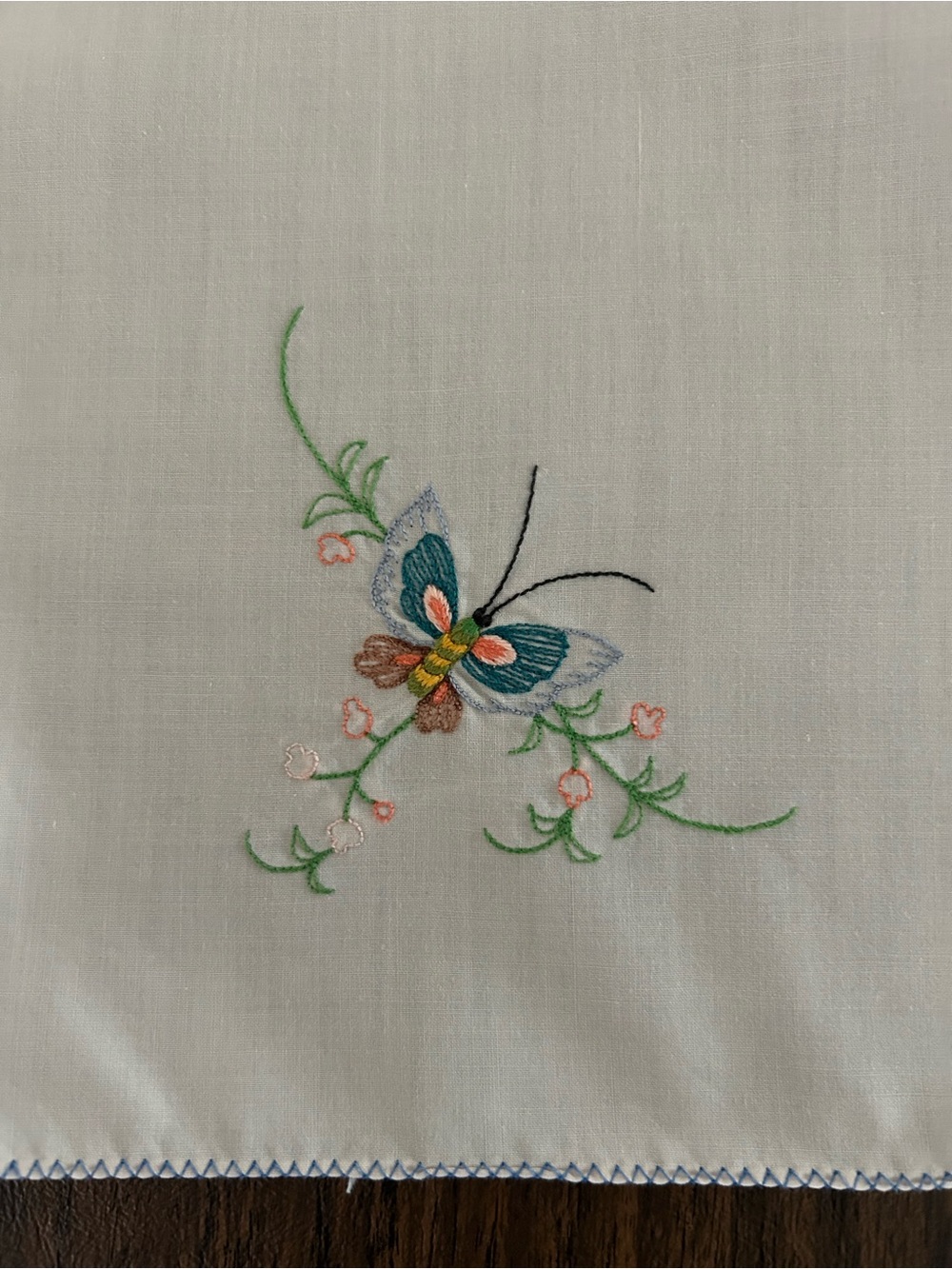 Vintage Napkins Butterfly Embroidered 15” Square Set Of 8 Cottagecore Party Ecru